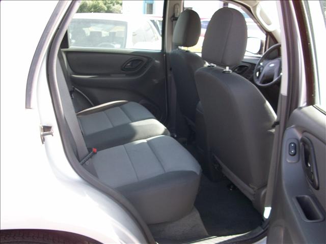 Ford Escape 2007 photo 2