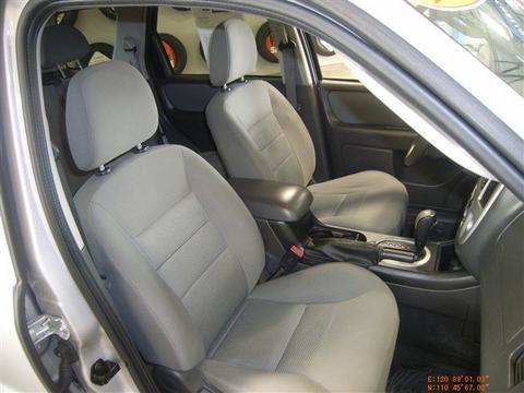 Ford Escape 2007 photo 2
