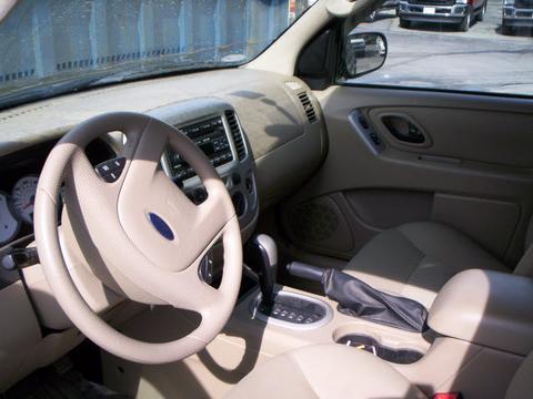 Ford Escape 2007 photo 1