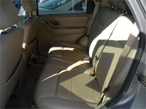 Ford Escape 2007 photo 1