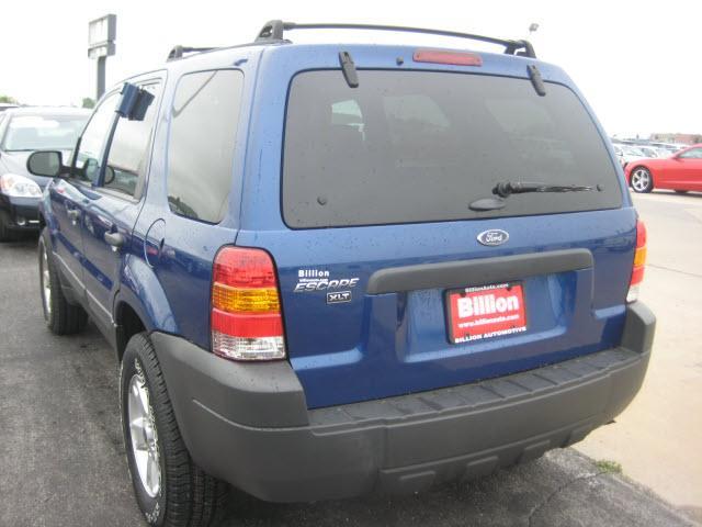 Ford Escape 2007 photo 2