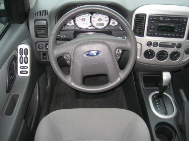 Ford Escape 2007 photo 3
