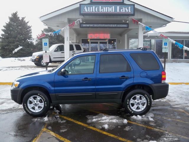 Ford Escape 2.5 S With Moonroof Sport Utility