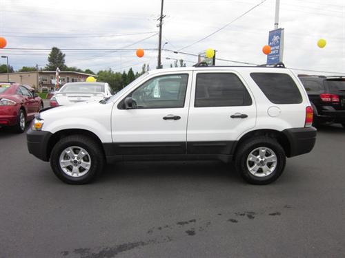Ford Escape 2007 photo 2