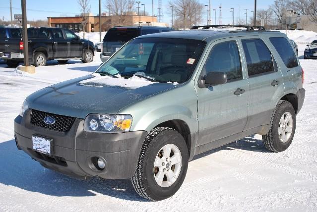Ford Escape 2007 photo 1