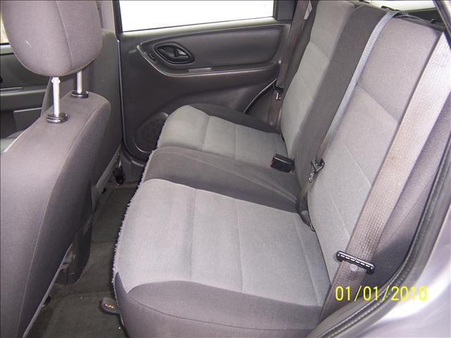 Ford Escape 2007 photo 2