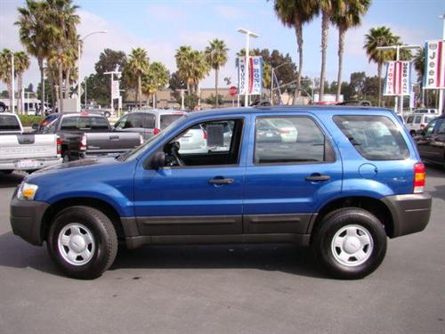 Ford Escape 2007 photo 2