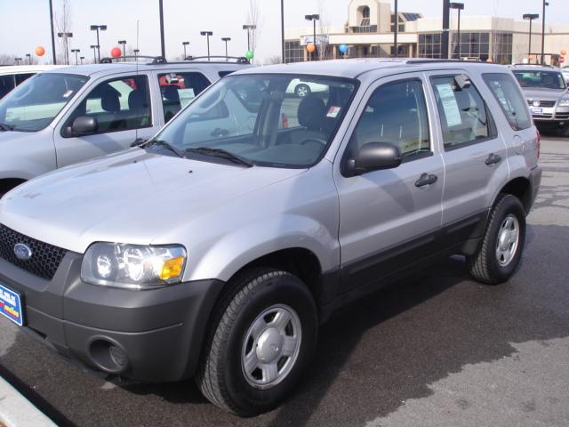 Ford Escape XLS Sport Utility