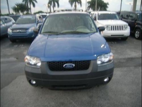 Ford Escape 2007 photo 1