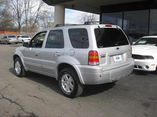 Ford Escape 2007 photo 1