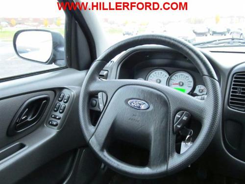 Ford Escape 2007 photo 2