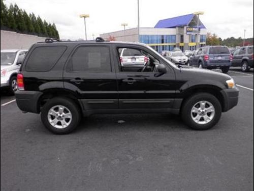 Ford Escape 2007 photo 2