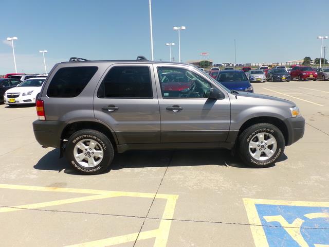 Ford Escape 2007 photo 3