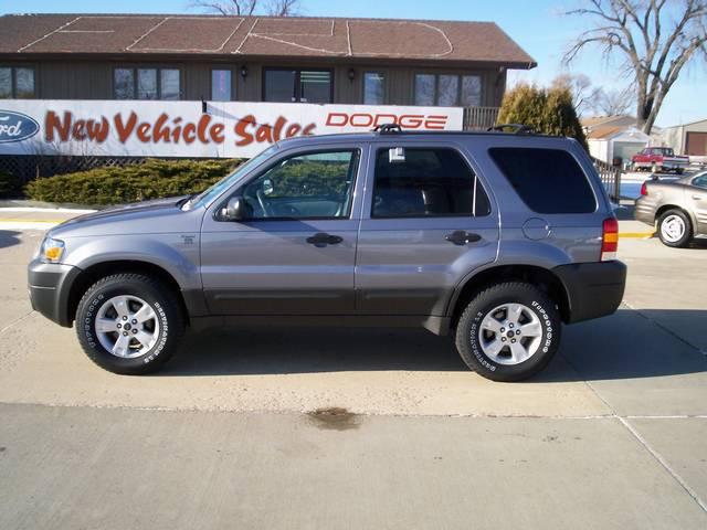 Ford Escape SL 4x4 Regular Cab Sport Utility