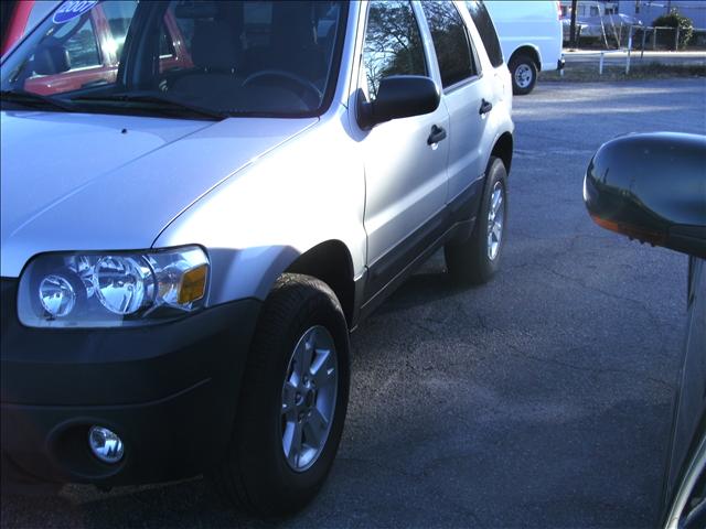 Ford Escape 2007 photo 3