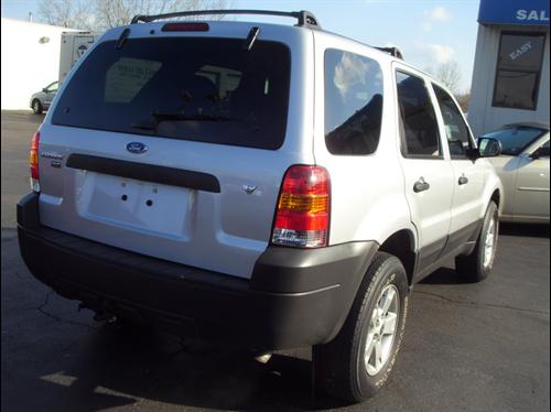 Ford Escape 2007 photo 1