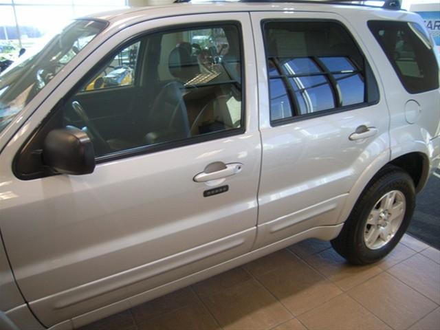Ford Escape 2007 photo 1