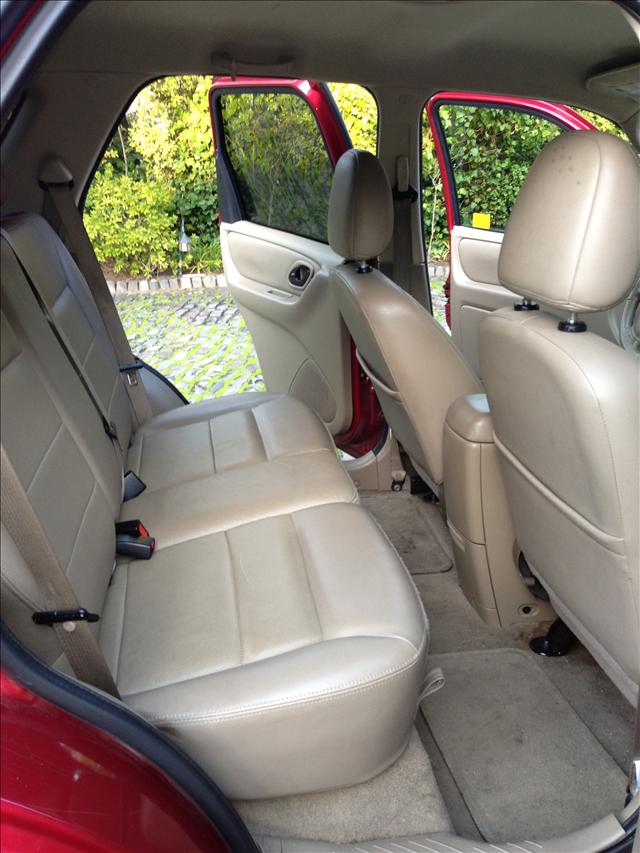 Ford Escape 2007 photo 3