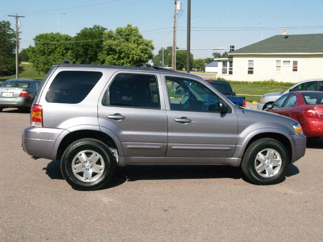 Ford Escape 2007 photo 2