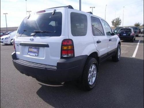 Ford Escape 2007 photo 3