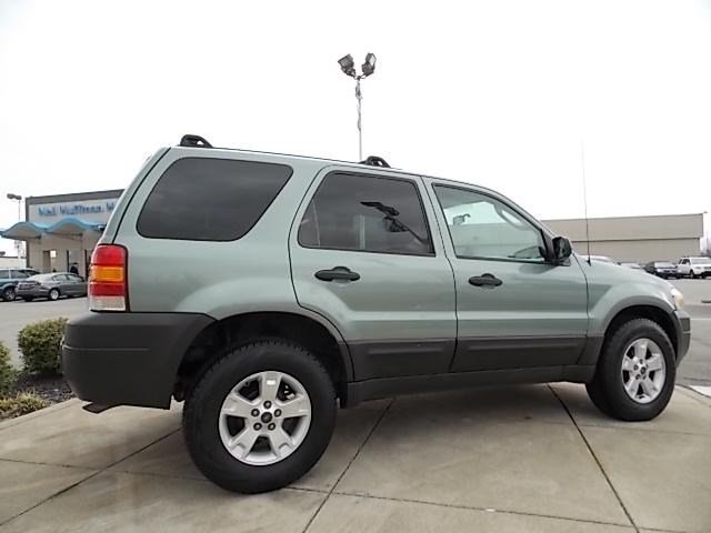Ford Escape 2007 photo 1