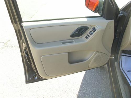 Ford Escape 2007 photo 1