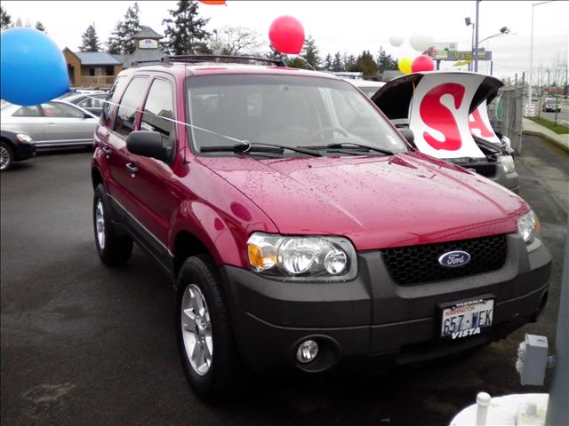 Ford Escape ESi Sport Utility