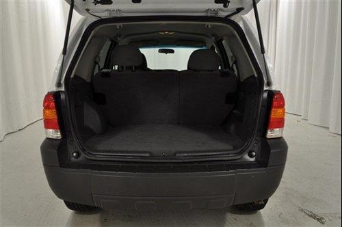 Ford Escape 2007 photo 3