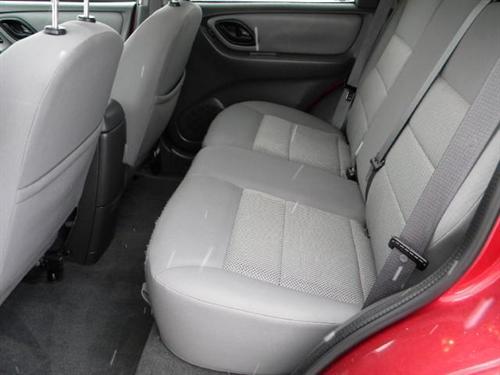 Ford Escape 2007 photo 2