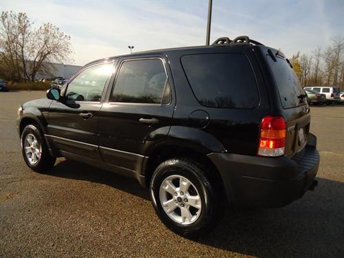 Ford Escape 2007 photo 1