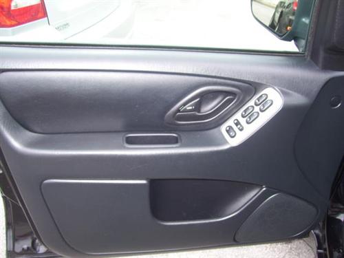 Ford Escape 2007 photo 2