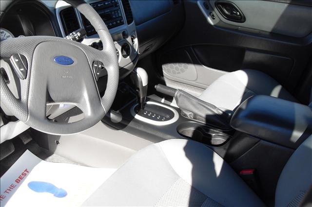 Ford Escape 2007 photo 3