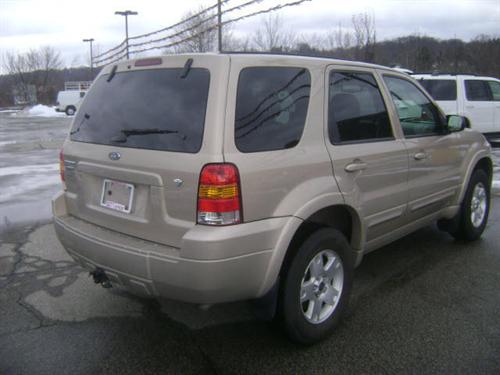 Ford Escape 2007 photo 2