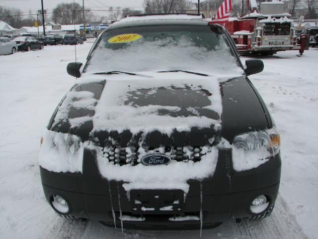 Ford Escape 2007 photo 2