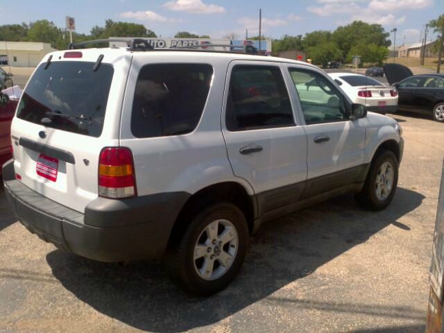 Ford Escape 2007 photo 1