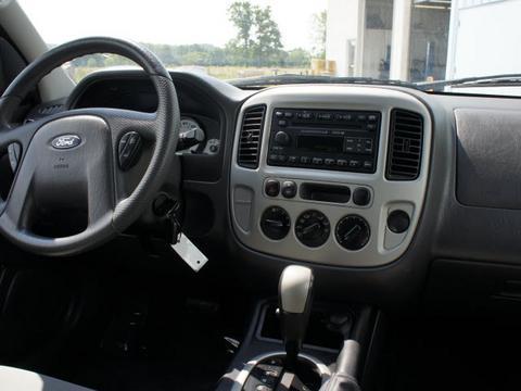 Ford Escape 2007 photo 3