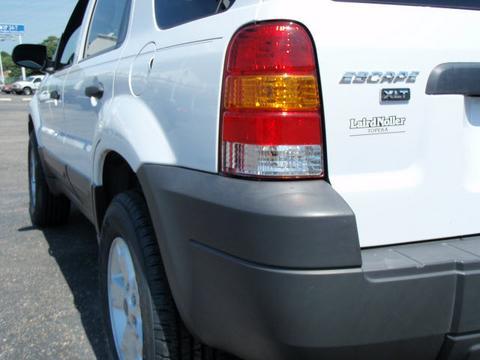 Ford Escape 2007 photo 2