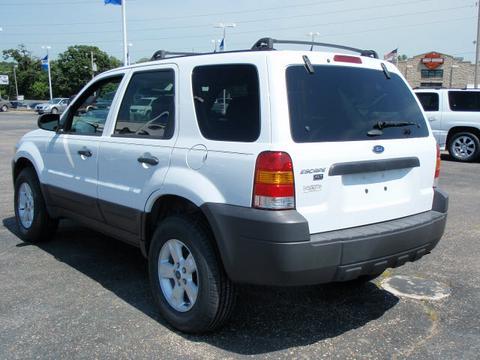 Ford Escape 2007 photo 3