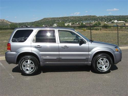 Ford Escape 2007 photo 1