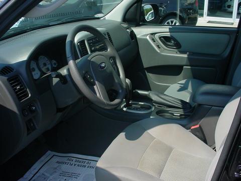 Ford Escape 2007 photo 3