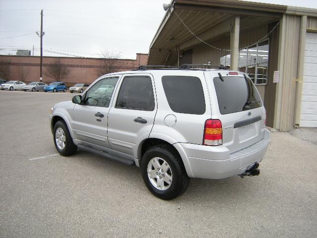 Ford Escape 2007 photo 2