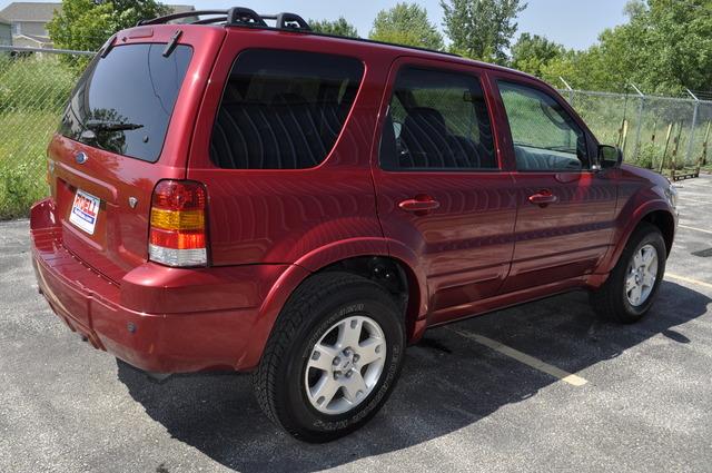 Ford Escape 2007 photo 2