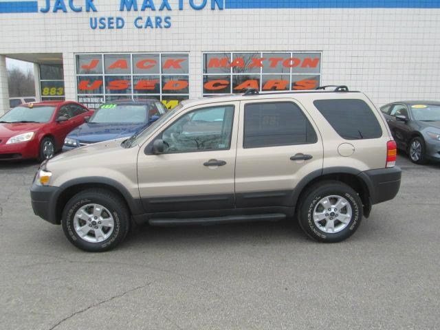 Ford Escape 2007 photo 2