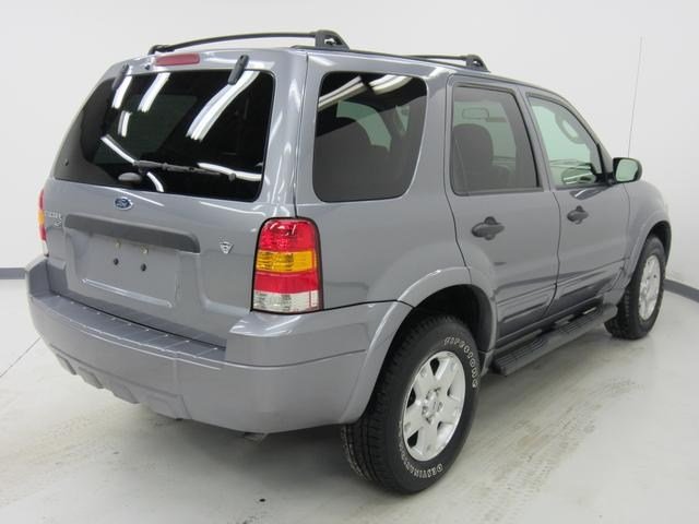 Ford Escape 2007 photo 4