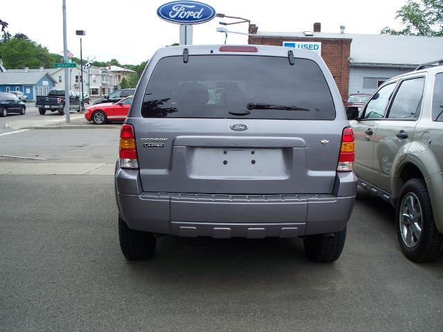 Ford Escape Super SUV