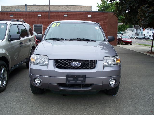 Ford Escape 2007 photo 2