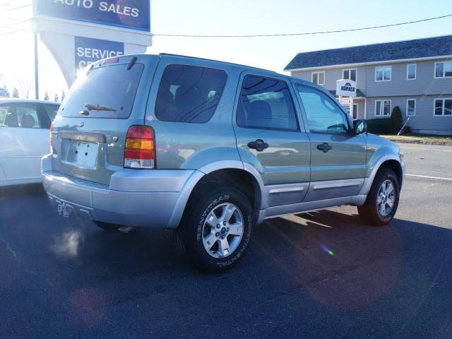 Ford Escape 2007 photo 2