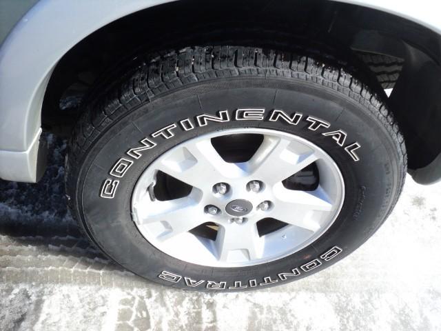 Ford Escape 2007 photo 3