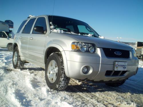 Ford Escape 2007 photo 2