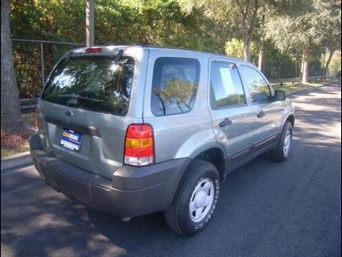 Ford Escape 2007 photo 2